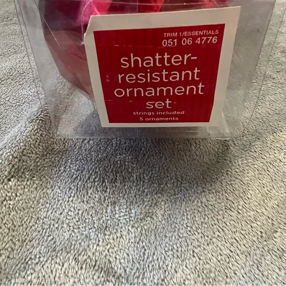 NWT 2 Packs of 5 count Bright Colors Shatterproof Ornaments With Strings - Picture 4 of 4